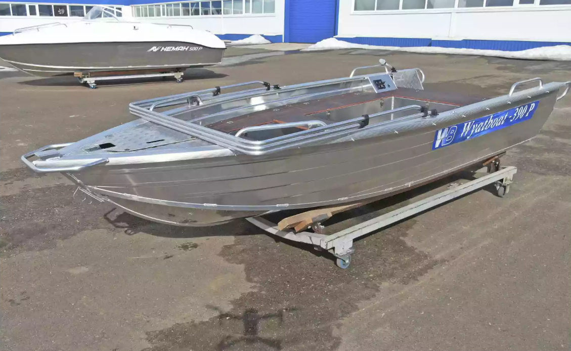 Алюминиевая лодка Wyatboat-390РМ в Владивостоке
