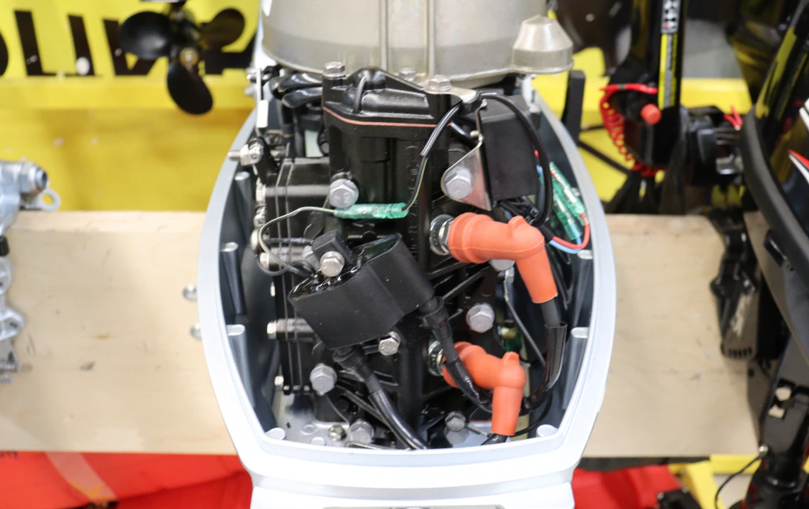 Лодочный мотор PROMAX SP20FHS в Владивостоке