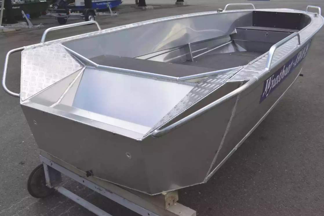 Алюминиевая лодка  Wyatboat-430М в Владивостоке