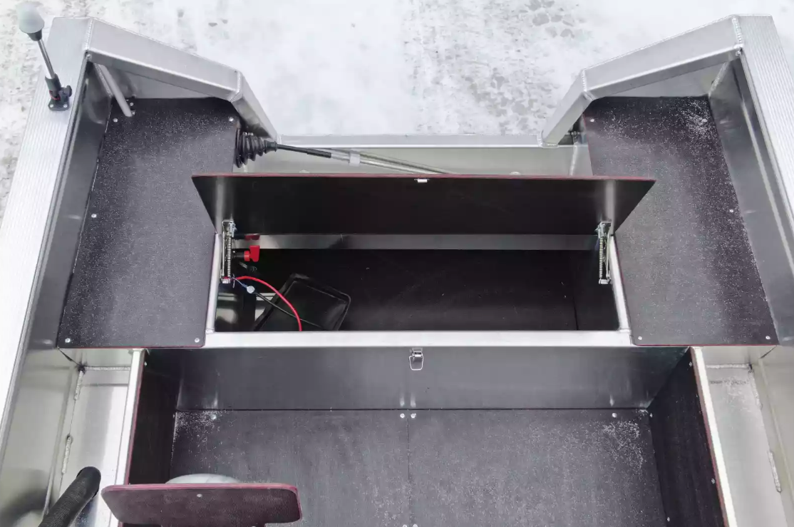 Алюминиевая лодка Неман-400 С в Владивостоке