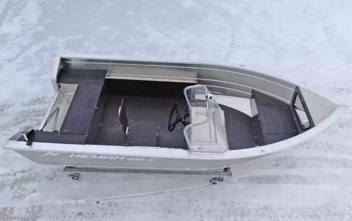 Алюминиевая лодка Неман-400 С в Владивостоке