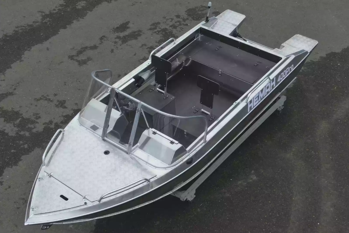 Алюминиевая лодка  Neman-400 PRO в Владивостоке