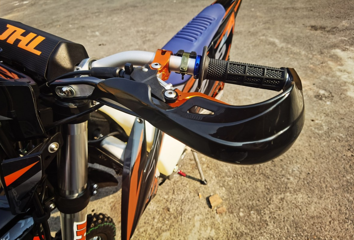 Мотоцикл JHLMOTO JHL Z5 NB300 (174MN-5) в Владивостоке