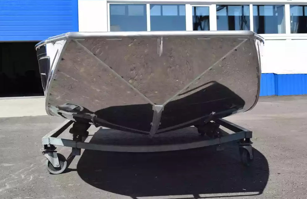 Алюминиевая лодка  Wyatboat-430 Master в Владивостоке