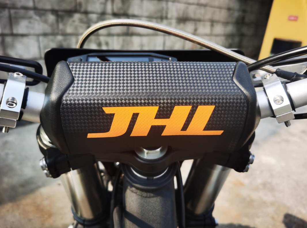 Мотоцикл JHLMOTO JHL Z6 NB300 (174MN-5) в Владивостоке