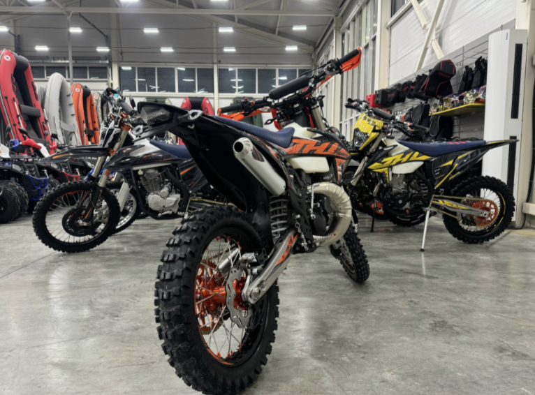 Мотоцикл JHLMOTO JHL M5 MT250 (1E66MM) в Владивостоке