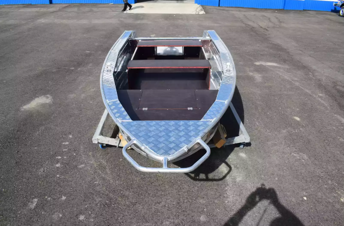 Алюминиевая лодка Wyatboat-390 P в Владивостоке