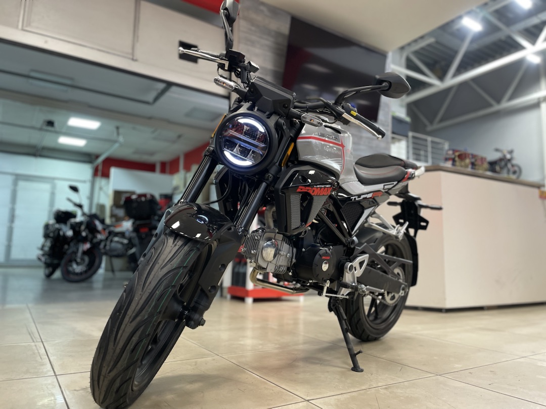 Мопед PROMAX CB150R (49) в Владивостоке