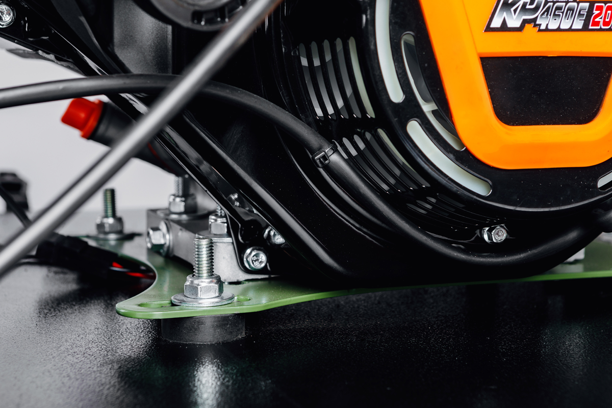 МОТОБУКСИРОВЩИК IKUDZO TERRAIN 1500/700 EKR20 в Владивостоке