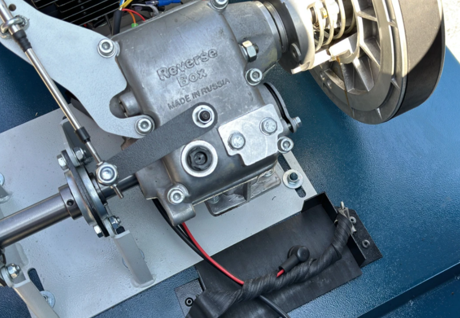 Мотобуксировщик IKUDZO TERRAIN 1500/600 EKR24 (с реверсом) (двс PROMAX) в Владивостоке