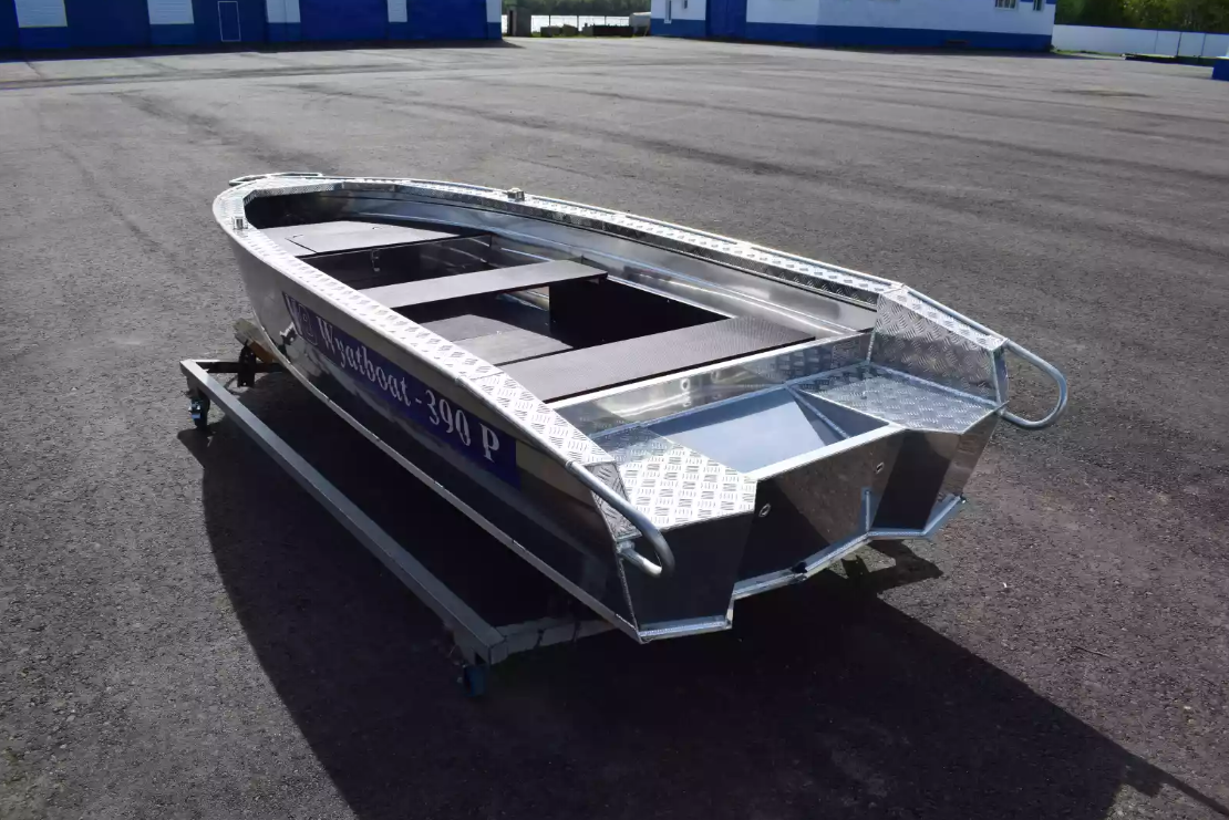 Алюминиевая лодка Wyatboat-390 P в Владивостоке