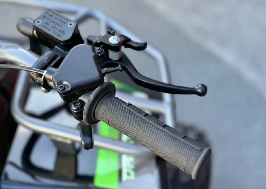 Квадроцикл GBM DAXTER 220 NEW в Владивостоке