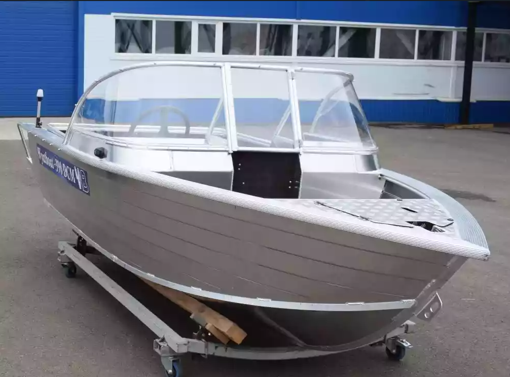 Алюминиевая лодка Wyatboat-390 DCM Увеличенный борт в Владивостоке