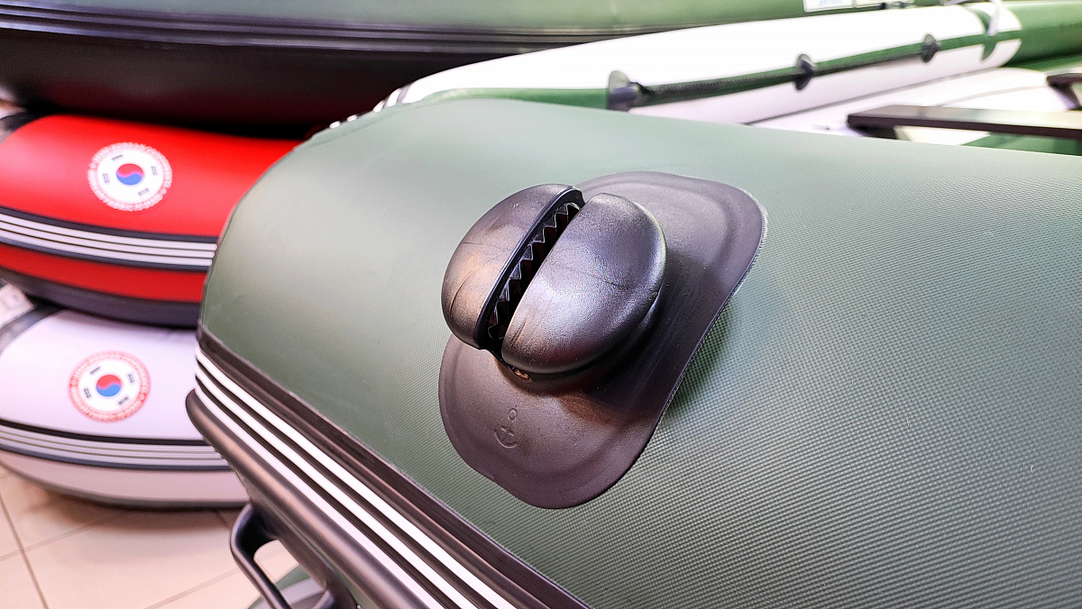 Лодка MISHIMO FAMILY PRO 350 в Владивостоке