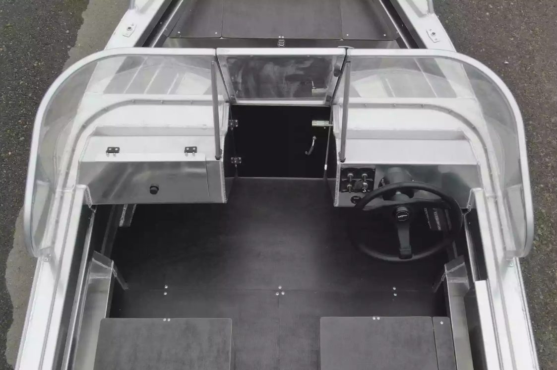 Алюминиевая лодка  Neman-400 DC в Владивостоке