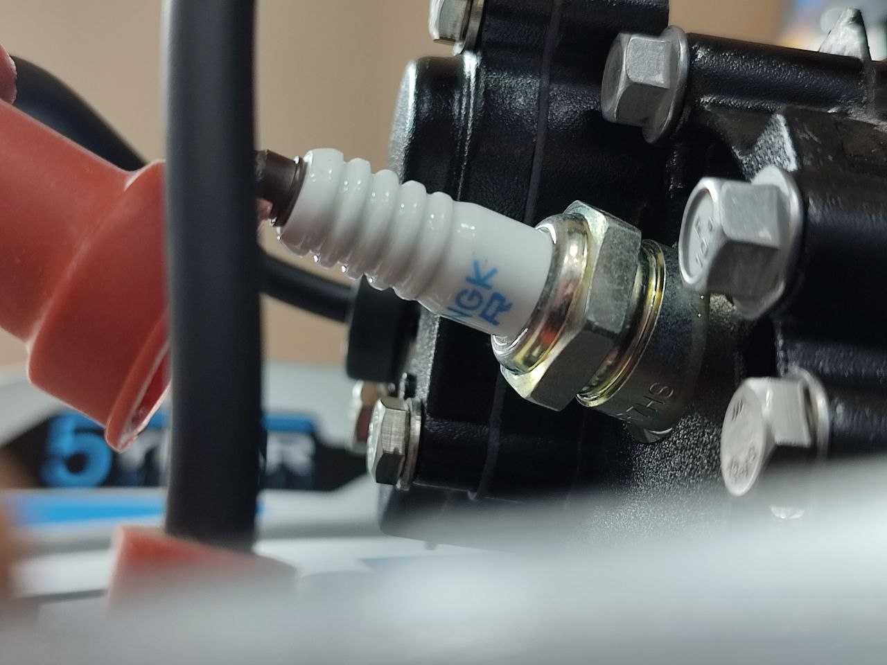 Лодочный мотор PROMAX SP9.9FHS (20) PRO в Владивостоке