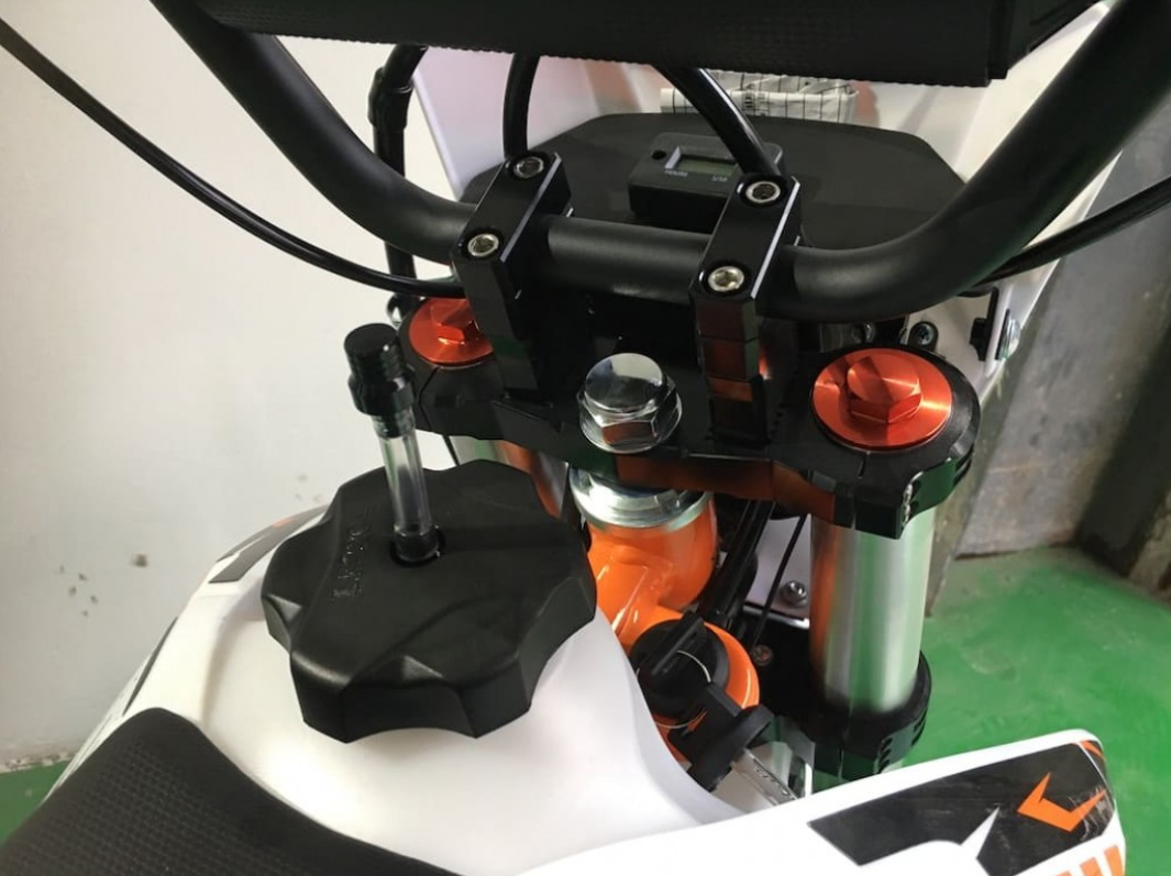 Питбайк JHLMOTO JHL Z125E Pro (ZS154FMI-3) в Владивостоке