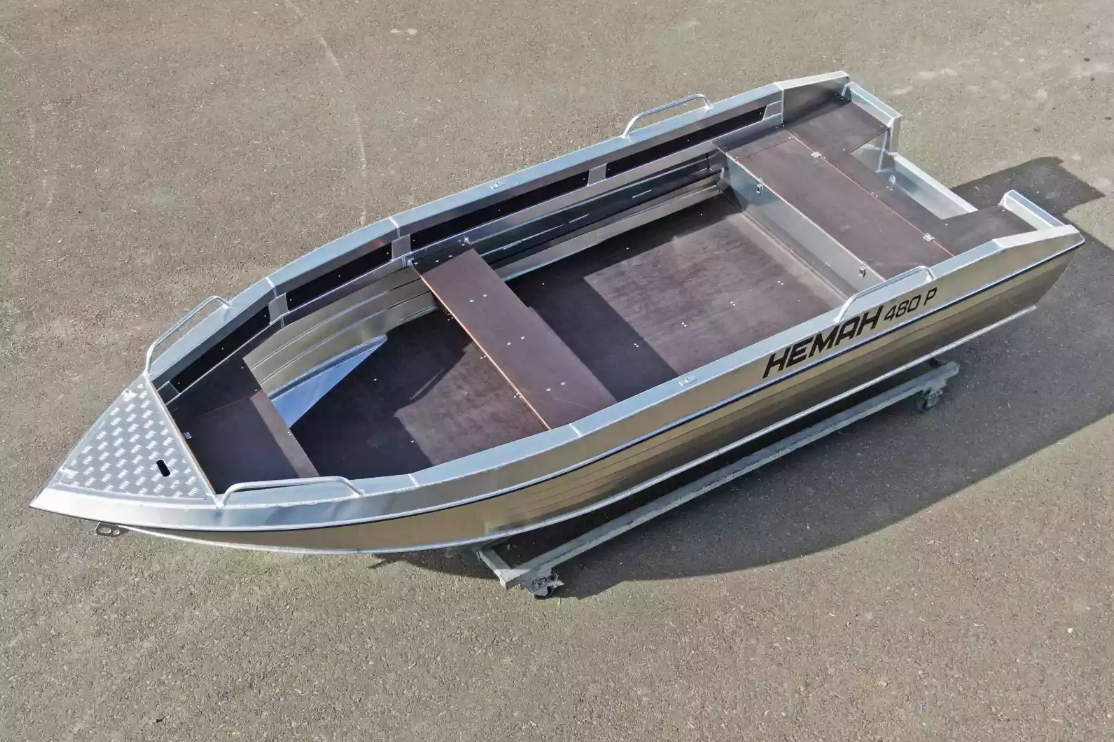 Алюминиевая лодка  Неман-480 Р в Владивостоке