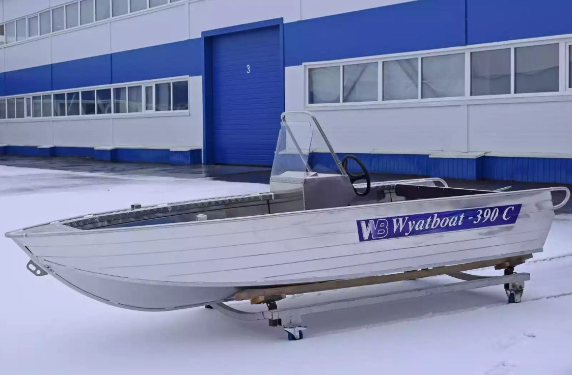 Алюминиевая лодка Wyatboat-390 C в Владивостоке