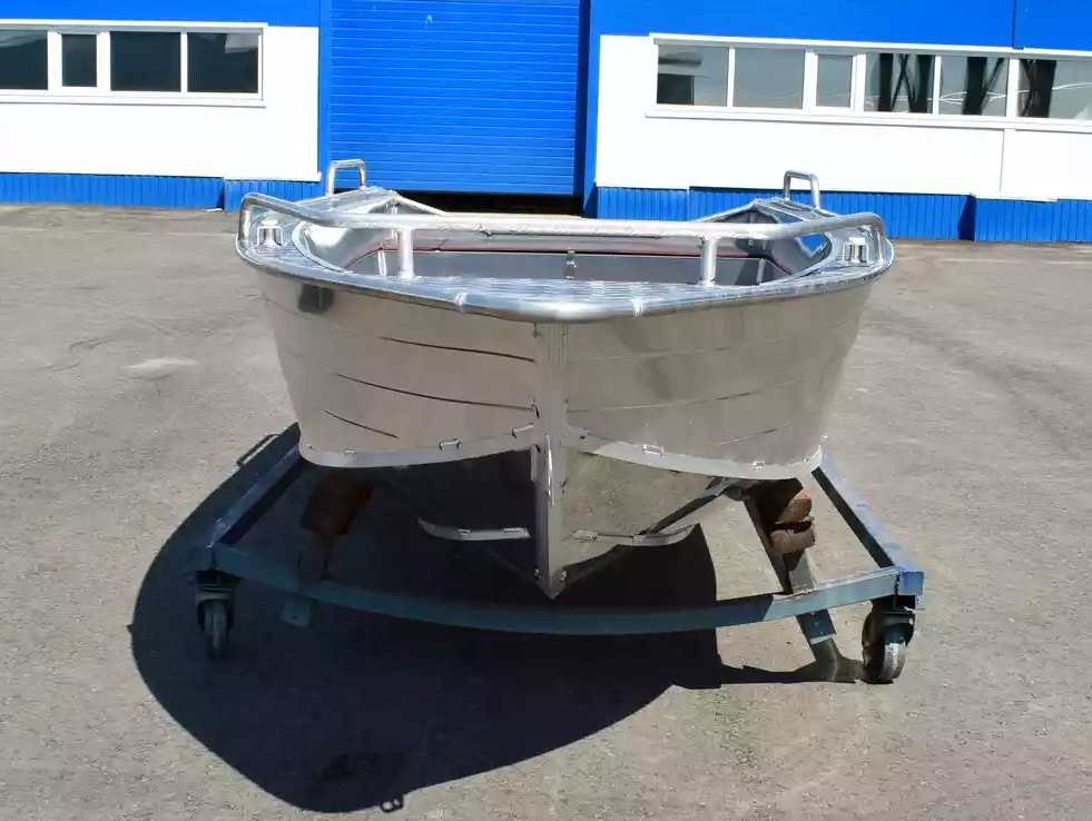 Алюминиевая лодка  Wyatboat-430М в Владивостоке