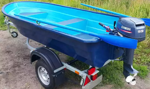 Стеклопластиковая лодка Neman-340 (тримаран) в Владивостоке