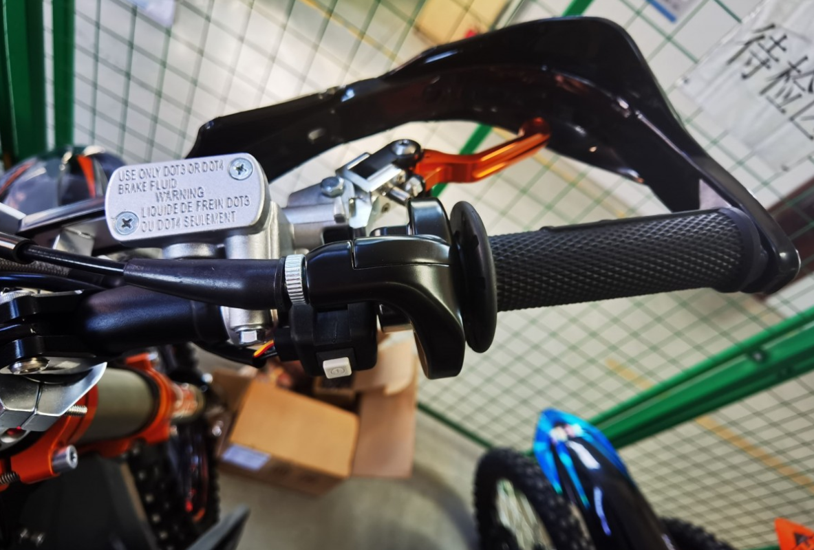 Мотоцикл JHLMOTO JHL Z4 PR250 (172FMM-5) в Владивостоке