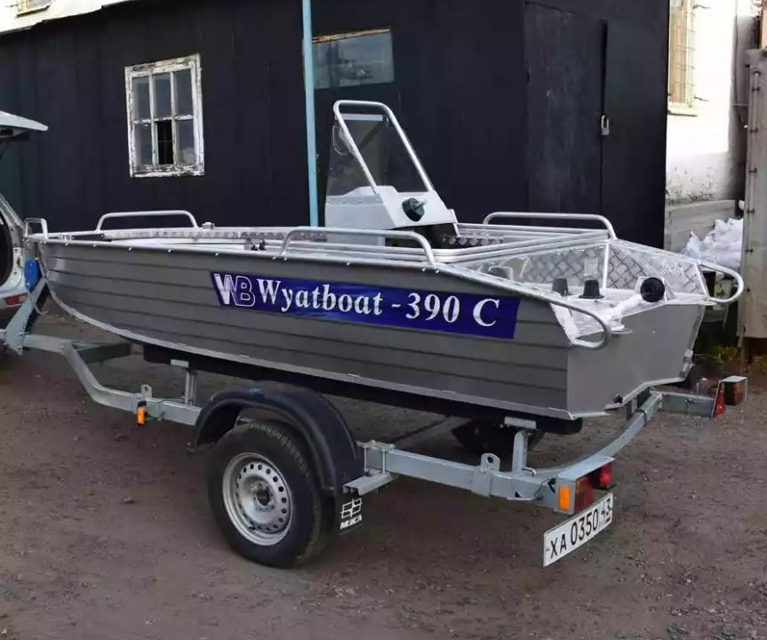 Алюминиевая лодка Wyatboat-390 C в Владивостоке