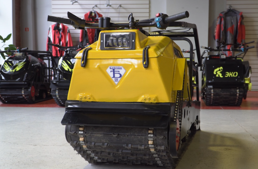 Мотобуксировщик Пионер 15 л.с. (рама пластик) в Владивостоке