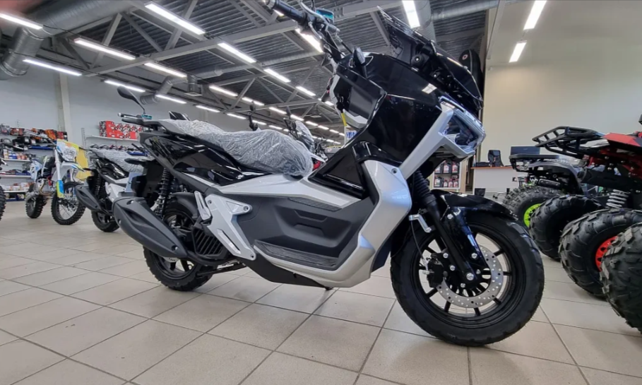 МаксиСкутер PROMAX ADV 200(49) (REPLICA HONDA) в Владивостоке