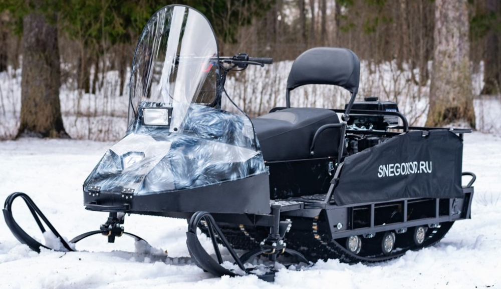 Миниснегоход Бурлак Егерь Экспедитор 15 л.с. , реверс, тормоз, капот белый в Владивостоке