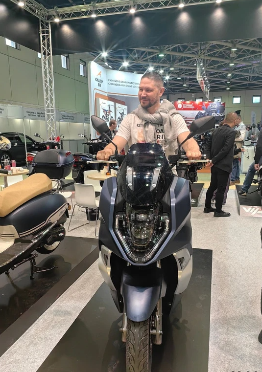 Скутер FAIDET BATUR 250(49) в Владивостоке