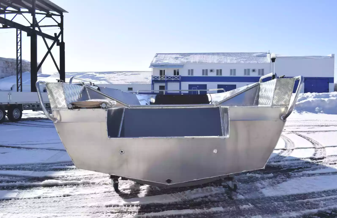 Алюминиевая лодка Неман-500 P в Владивостоке