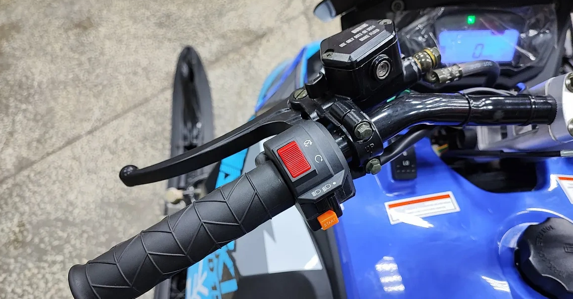 Снегоход Ataki WD150 в Владивостоке