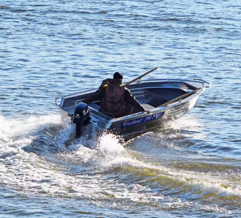 Алюминиевая лодка Wyatboat-390 P в Владивостоке