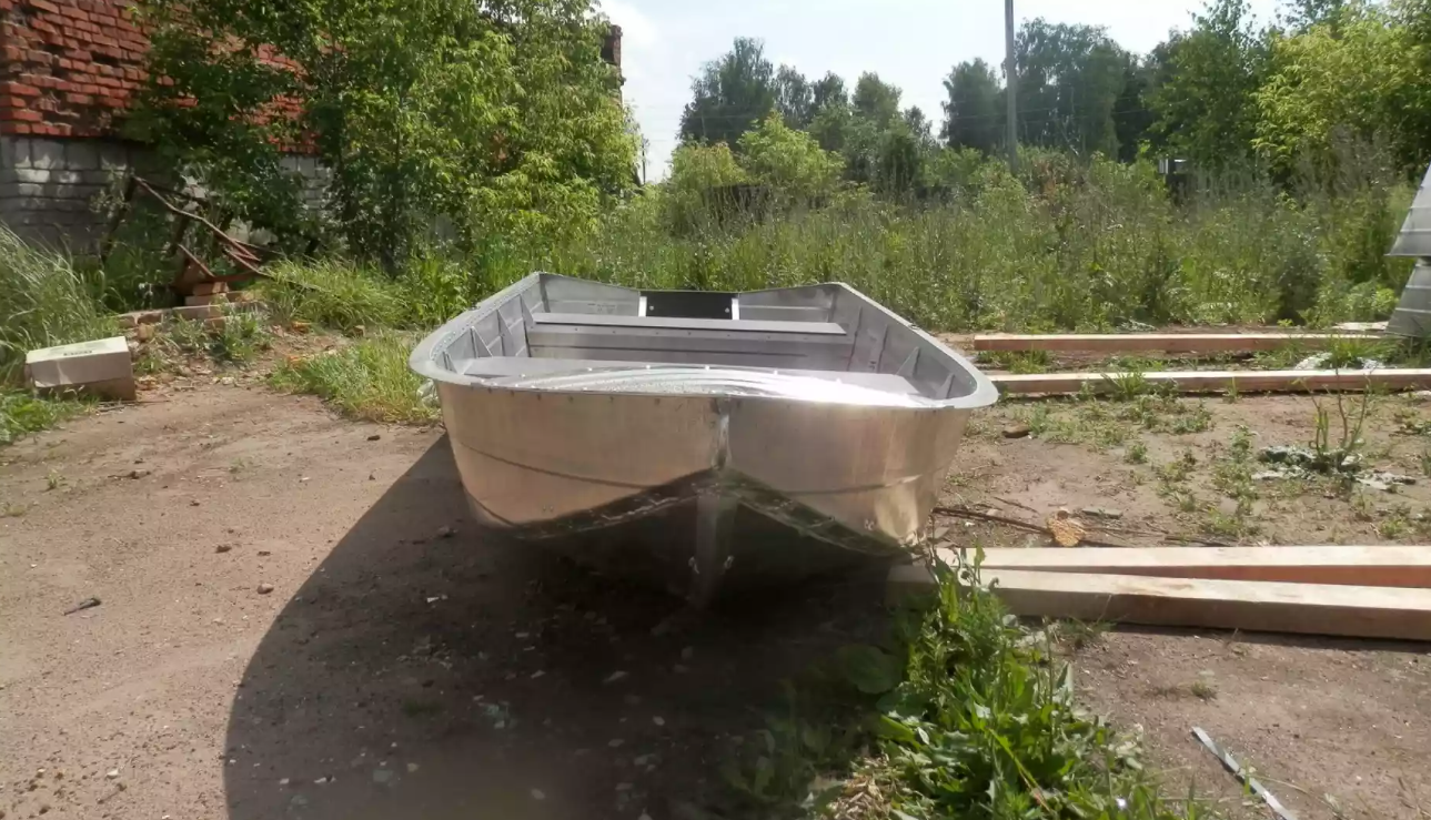 Алюминиевая лодка Вятка-Профи 32 в Владивостоке