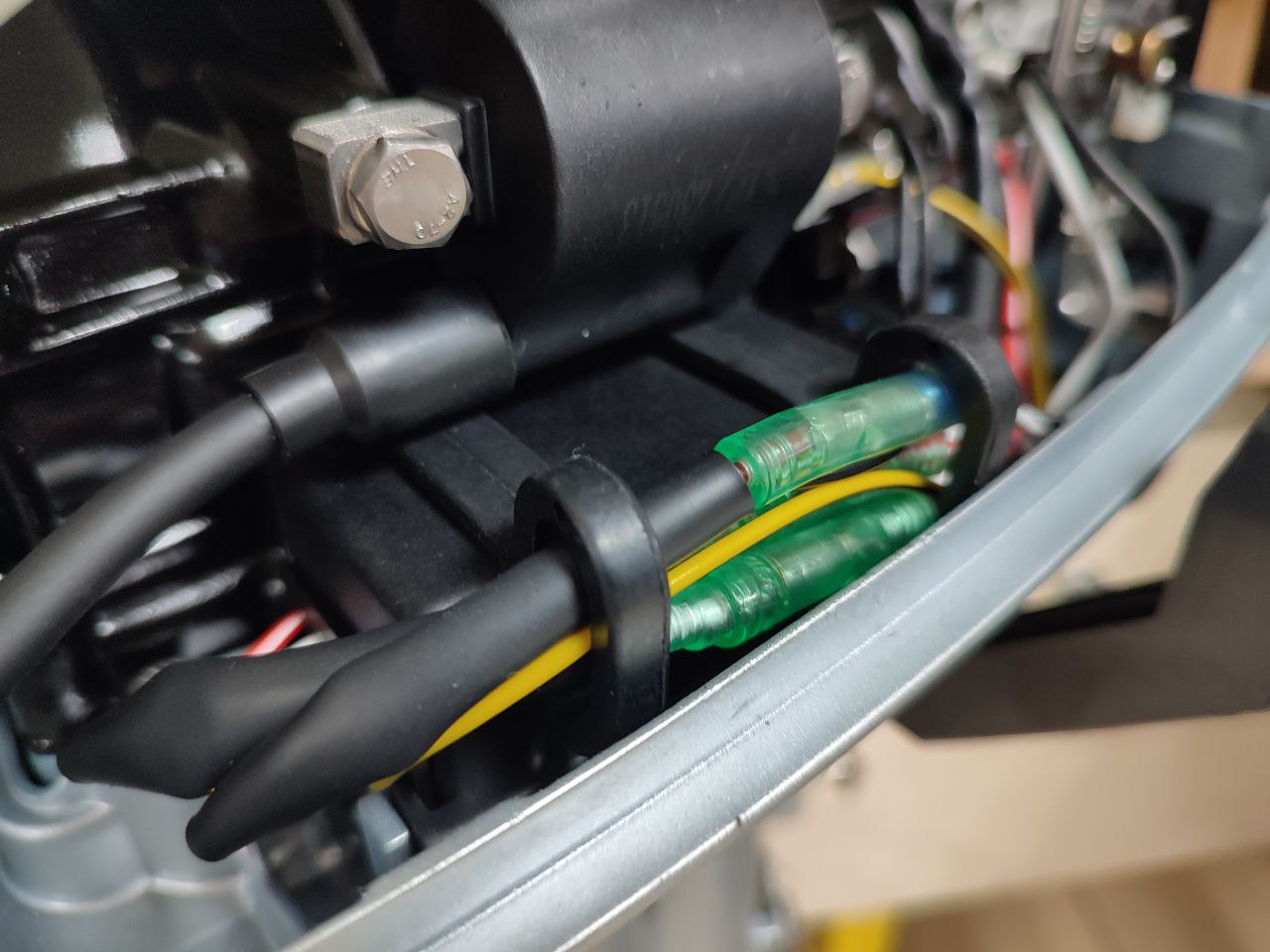 Лодочный мотор PROMAX SP5FHS (внешний бак 12 л) в Владивостоке