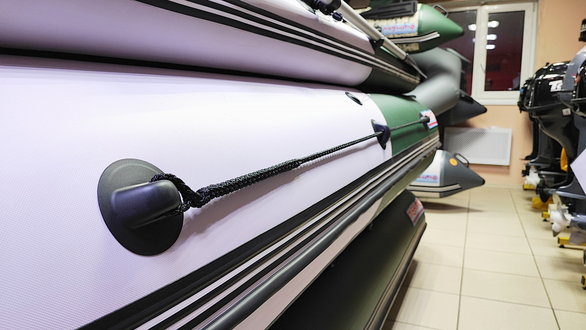 Лодка MISHIMO FAMILY PRO 350 в Владивостоке