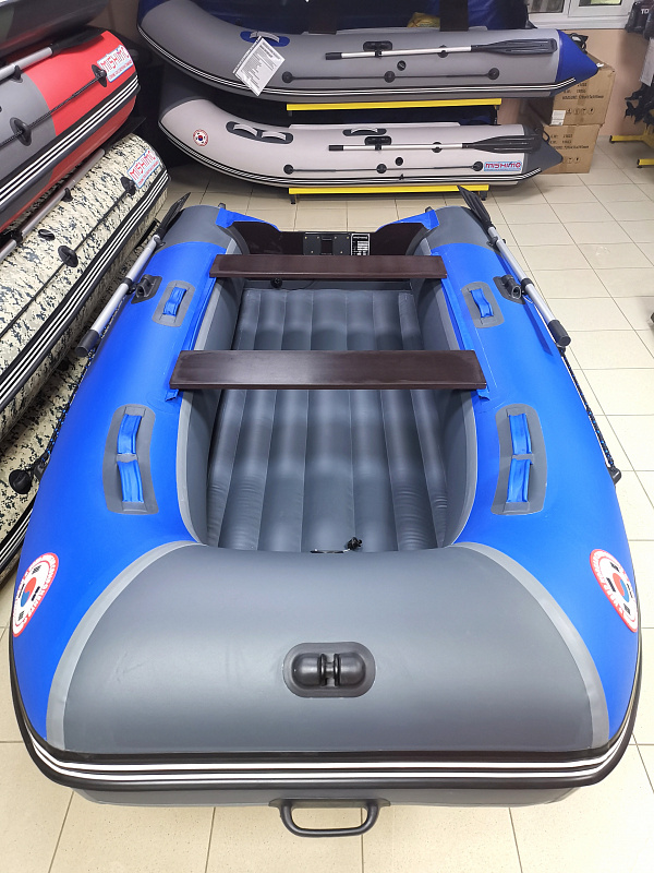 Лодка MISHIMO PRO 390 в Владивостоке