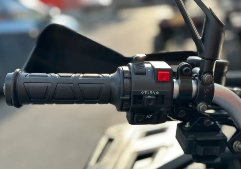 Квадроцикл GBM CROSS HILL 300 NEW PREMIUM в Владивостоке