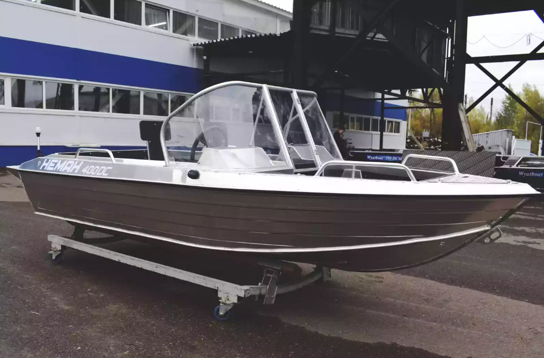Алюминиевая лодка  Neman-400 DC в Владивостоке