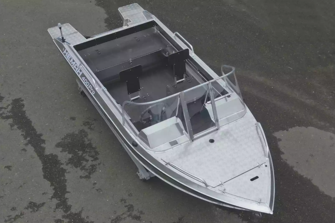 Алюминиевая лодка  Neman-400 PRO в Владивостоке