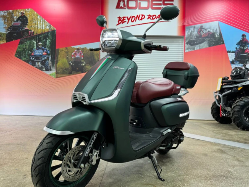 Скутер PROMAX Miami 240 (49) в Владивостоке