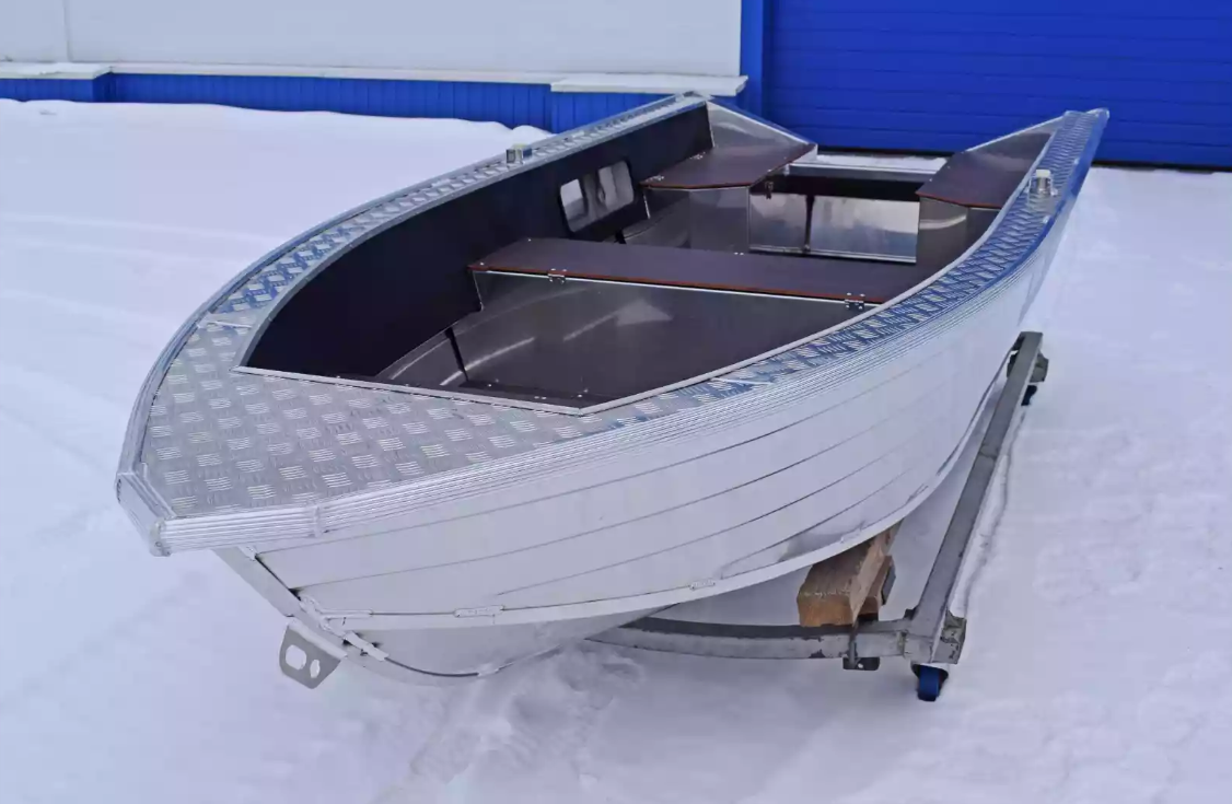 Алюминиевая лодка Wyatboat-370 в Владивостоке