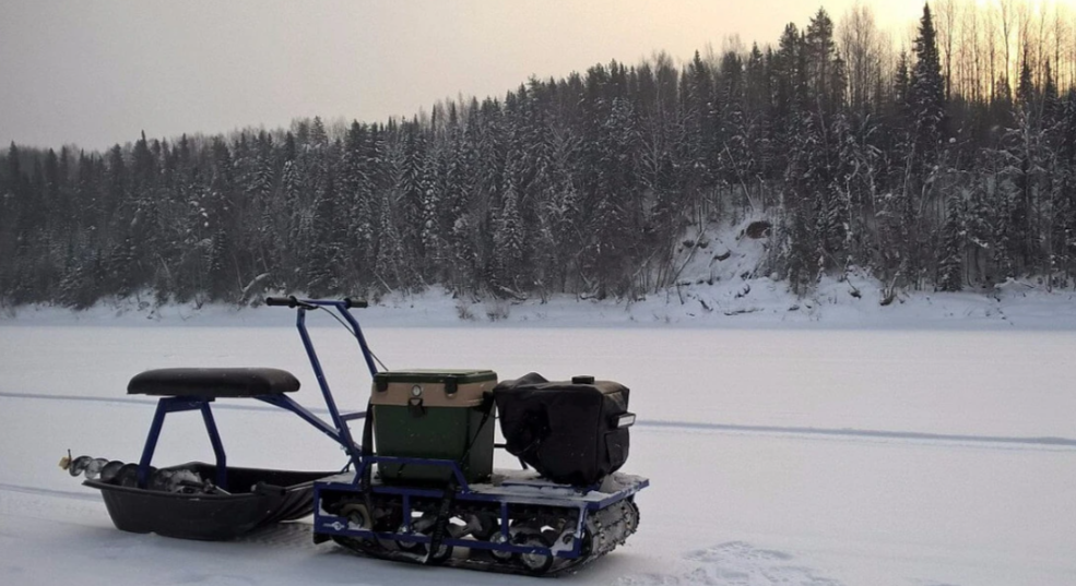 Мотобуксировщик Альбатрос-L 6.5 с фарой в Владивостоке