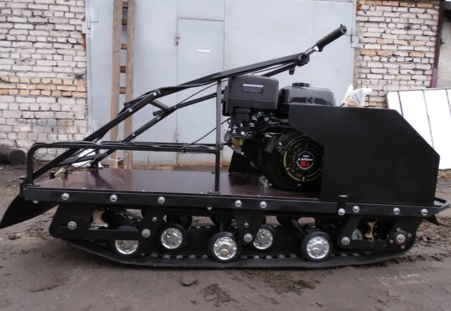 Мотобуксировщик AhtaR Зима 9 л/с с вариатором в Владивостоке