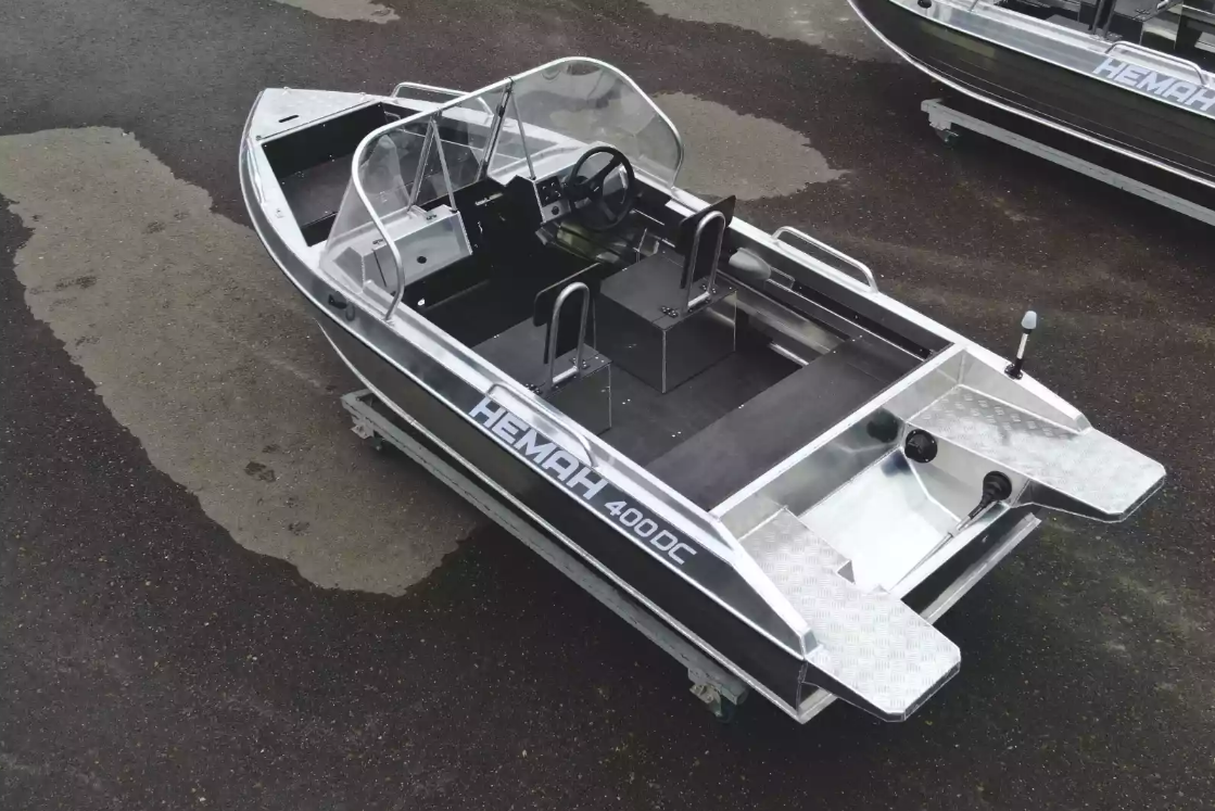 Алюминиевая лодка  Neman-400 DC в Владивостоке