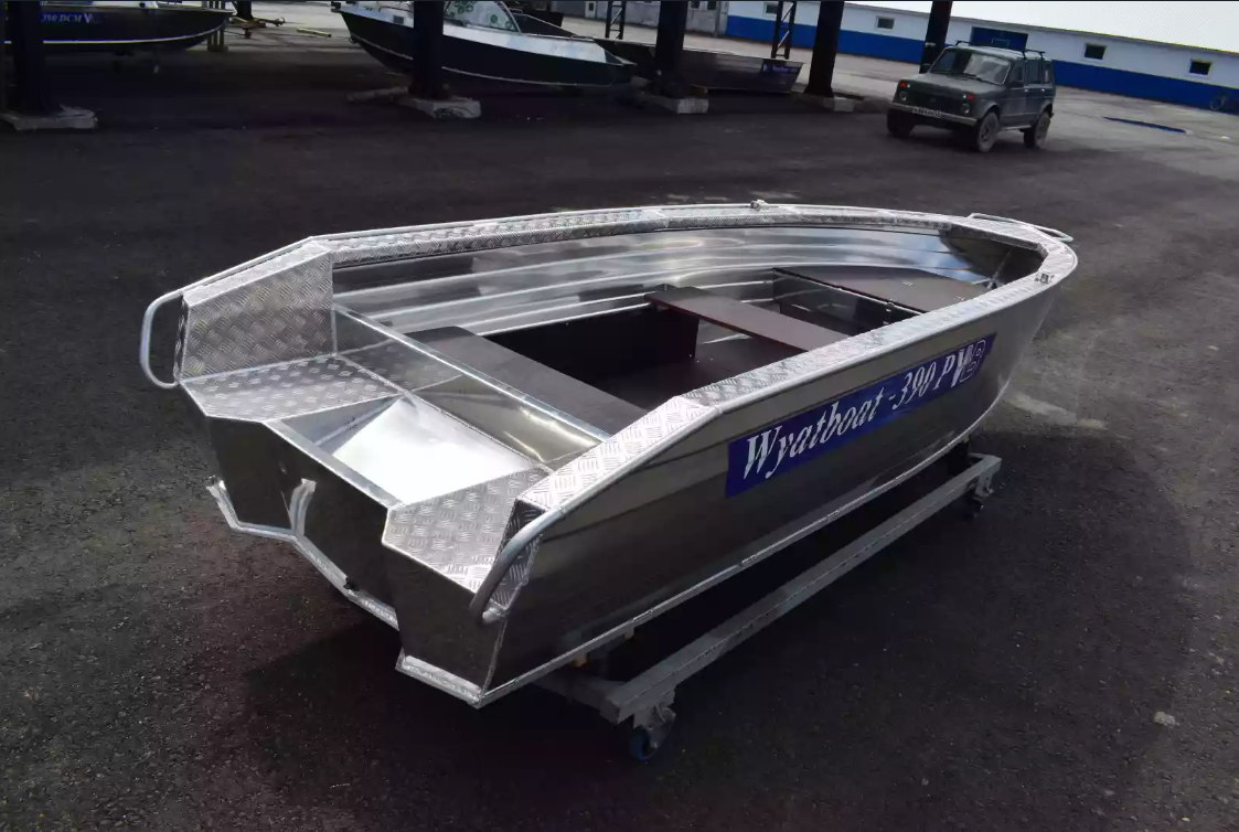 Алюминиевая лодка Wyatboat-390Р Увеличенный борт в Владивостоке