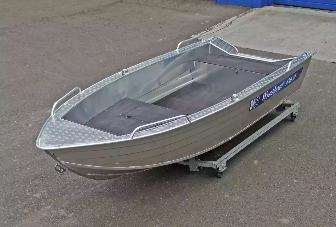 Алюминиевая лодка  Wyatboat-430М FISH в Владивостоке