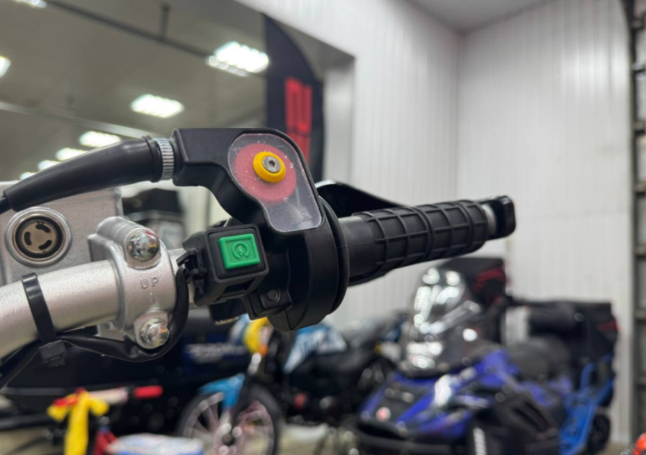 Мотоцикл (питбайк) PROMAX FIDET (ФАЙДЕТ) 190E PRO 17/14 в Владивостоке