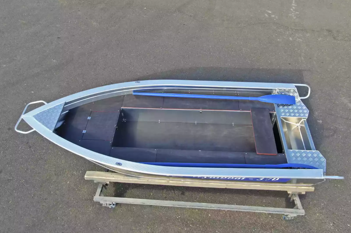 Алюминиевая лодка Wyatboat-370 РМ в Владивостоке